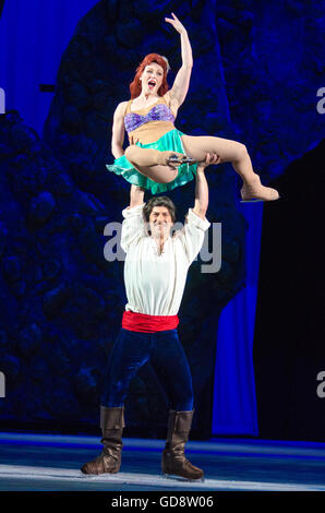 Sydney, Australie. Le 13 juillet, 2016. Les danseurs sur glace Disney en concert à l'ouverture de la Disney On Ice Ice Festival magique qui a eu lieu à Sydney à l'Qudos Bank Arena le 13 juillet. Credit : mjmediabox/Alamy Live News Banque D'Images