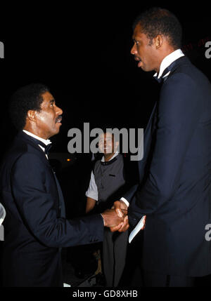 Le 12 décembre 2005 - RICHARD PRYOR AVEC Kareem Abdul-Jabbar, 1985. © © Roger - Karnbad/ZUMA/Alamy Fil Live News Banque D'Images