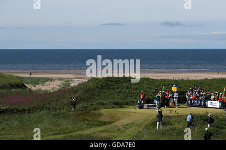 USA's Jordan Spieth tees au large de la 9e au cours de la première journée de l'Open Championship 2016 au Royal Troon Golf Club, South Ayrshire. Banque D'Images