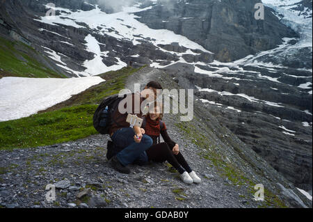 La Suisse. Oberland Bernois. Juillet 2016 à pied de moraine glaciaire le long Eigergletscher à Wengen dans les Alpes Suisses Banque D'Images