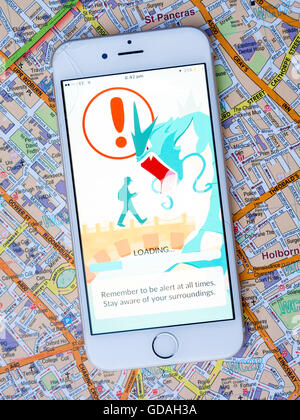 Pokemon rendez un jeu de réalité augmentée mobile jeu free-to-play jeu mobile réalité augmentée pour iOS et Android. Banque D'Images