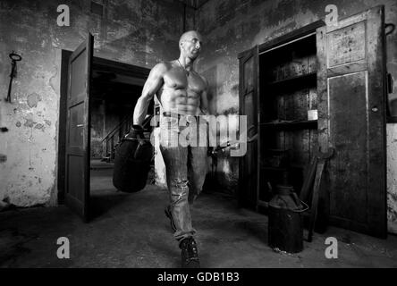 Culte du corps,concepts,hard,guy,la sueur,homme,force,les travailleurs,les muscles clés, Banque D'Images