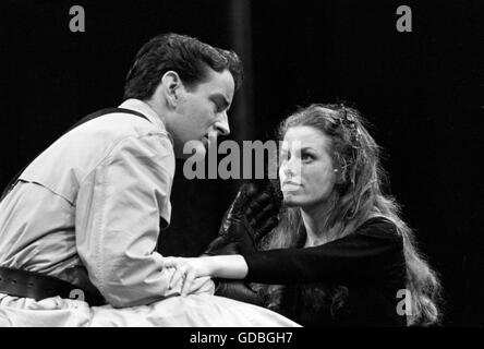 Nicolas Coster et Ellen Geer au Guthrie Theatre Banque D'Images