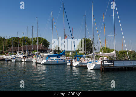 Voiliers et yachts à Niendorf harbour, Timmendorfer Strand Spa baltique, Lübeck Schleswig-Holstein, district, région de la mer Baltique, l'Allemagne, Banque D'Images