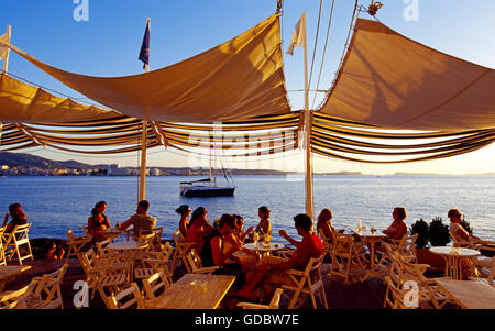 Savannah café à San Antonio, Ibiza, Baléares, Espagne Banque D'Images