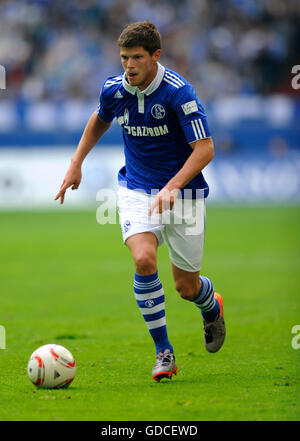 Klaas-Jan Huntelaar, Allemand Soccer League, saison 2010-2011, 6. tour, le FC Schalke 04 - Borussia Moenchengladbach 2-2 Banque D'Images