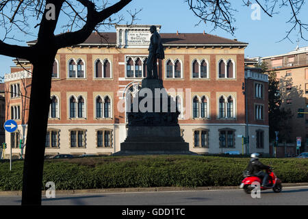 L'Italie, Lombardie, Milan, Piazza Buonarroti, Casa Di Riposo Fondazione Verdi Banque D'Images