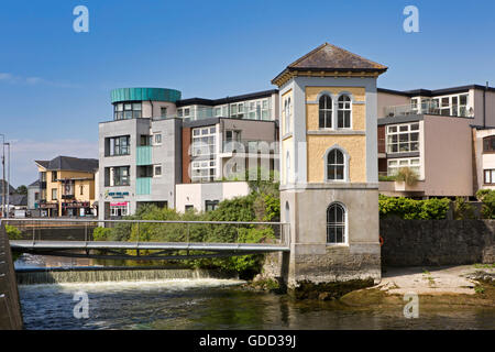 L'Irlande, Galway, Galway, à côté de la tour de la pêche Rivière Corrib à Wolf Tone Bridge Banque D'Images