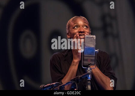 Cartagena, Espagne. 15 juillet, 2016. Ala.Singer ni dans la Mar de Músicas Festival. Credit : ABEL F. ROS/Alamy Live News Banque D'Images