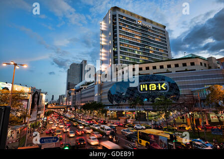 MBK Center, le plus célèbre centre commercial de Bangkok, Bangkok, Thaïlande. Banque D'Images