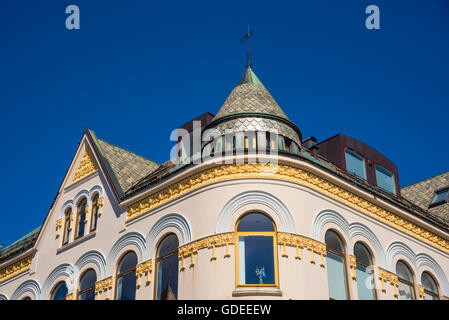 Bâtiment art nouveau colorés, Alesund, Norvège, More og Ramsda, Scandinavie, l'Europel Banque D'Images