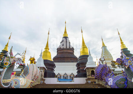 Ou temple Wat Chiang Mai 1973 ,en Thaïlande. Banque D'Images