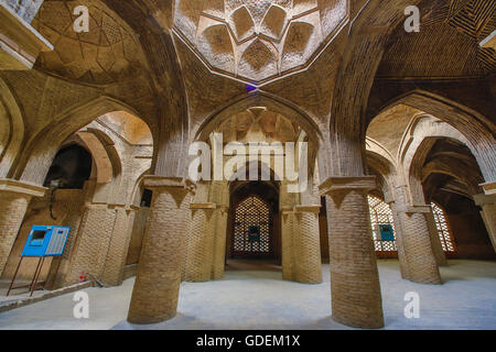 L'Iran Ispahan,Ville,Masjed-e Jame (Mosquée du Vendredi),l'UNESCO world heritage,salle de prière, Banque D'Images