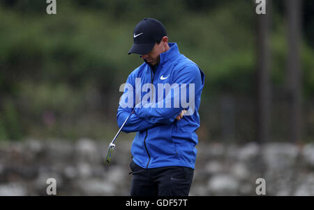 L'Irlande du Nord semble découragée Rory McIlroy au cours de la deuxième journée de l'Open Championship 2016 au Royal Troon Golf Club, South Ayrshire. Banque D'Images