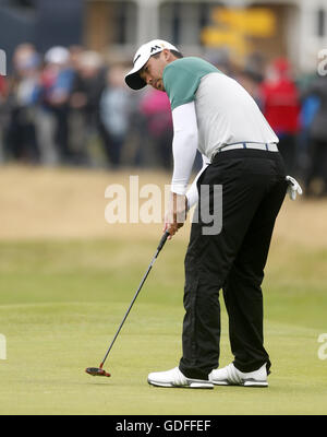 Jason l'Australie sur la première journée les putts green au cours de la troisième journée de l'Open Championship 2016 au Royal Troon Golf Club, South Ayrshire. Banque D'Images