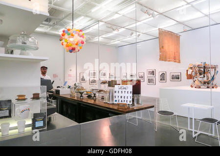 Hester Street Cafe, New Museum, New York, États-Unis Banque D'Images
