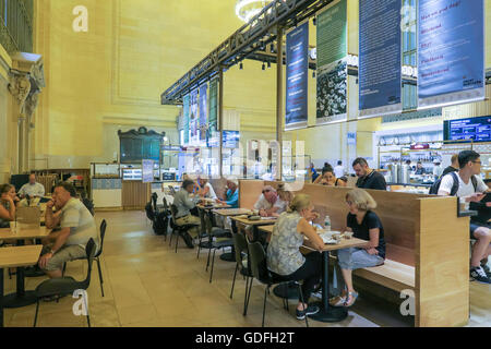 Le Great Northern Food Hall est situé dans Vanderbilt Hall, Grand Central terminal, NYC, USA 2016 Banque D'Images