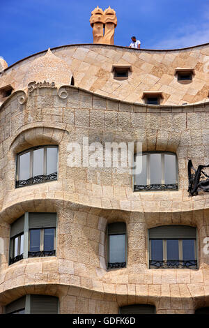 'Détail' de 'La Pedrera' ('Casa Milà'), l'un des chefs-d par le célèbre architecte catalan, Antoni Gaudi, Barcelone, Espagne. Banque D'Images