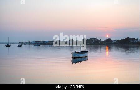 Coucher du soleil à Mudeford Quay à Christchurch dans Dorset Banque D'Images