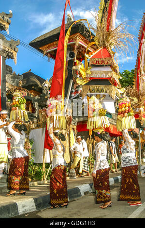 Indonésie 560025 Bangalore Bali partie des célébrations pour la fête hindoue de Galungan Adrian Baker Banque D'Images