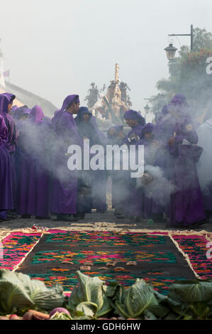 Semaine sainte Procession, Antigua, Guatemala, Amérique Centrale Banque D'Images