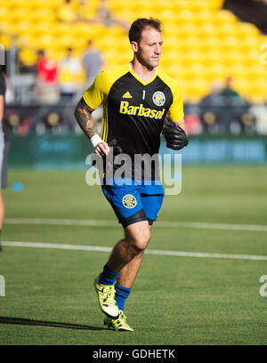 Columbus, États-Unis d'Amérique 16 juillet 2016. 16 juillet 2016 : Columbus Crew SC gardien Steve Clark (1) se réchauffe avant de faing DC United. Columbus, Ohio, USA. (Brent Clark/Alamy Live News) Banque D'Images