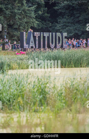 Henham Park, Suffolk, UK. 17 juillet, 2016. La Latitude 2016 Festival, Henham Park, dans le Suffolk. Crédit : Guy Bell/Alamy Live News Banque D'Images