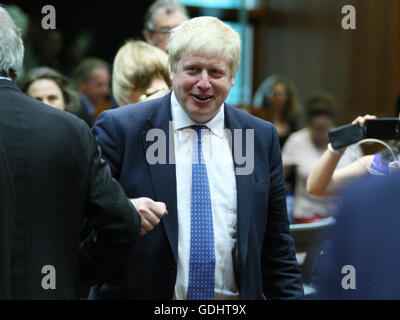 Bruxelles, Belgique. 18 juillet, 2016. Boris Johnson au cours de la table ronde à l'Conceil. Credit : Leonardo Hugo Cavallo/Alamy Live News