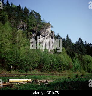 Géographie / billet, l'Allemagne, la Bavière, la Suisse franconienne, Obertrubach, Trubachtal Hartelstein rock, (Trubach Valley), Banque D'Images