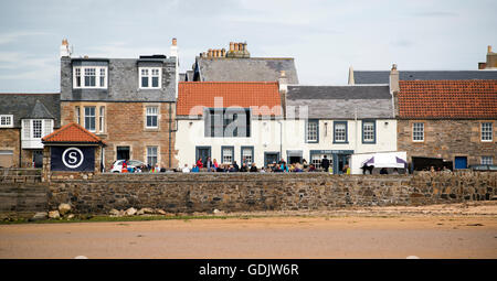 L'auberge de bateau en Elie,station pub /hotel sur la plage. Banque D'Images