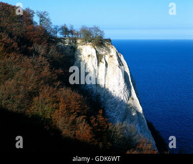 Géographie / voyage, Allemagne, Schleswig-Holstein, Ruegen, Peninsula, côte, Jasmund Koenigsstuhl, falaise de craie, côte escarpée, Banque D'Images