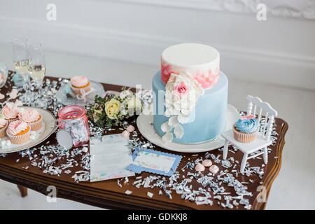 Candy bar avec de la guimauve et cupcakes Banque D'Images