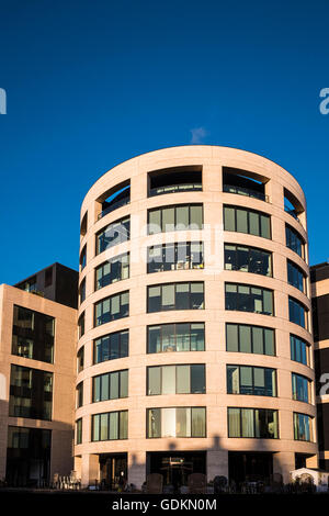 Bâtiment de Kings Place, Kings Cross, Londres, Angleterre, Royaume-Uni Banque D'Images