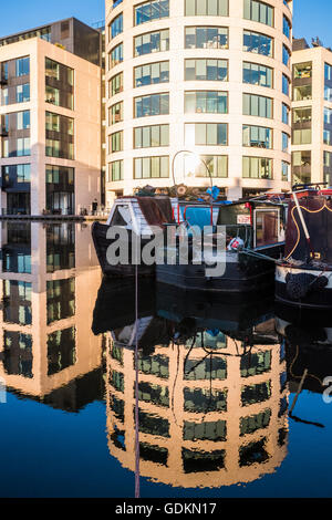 Bâtiment de Kings Place, Kings Cross, Londres, Angleterre, Royaume-Uni Banque D'Images