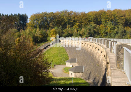 Deutschland, Nordrhein-Westfalen, Haut-berg, Marienheide, Lingesetalsperre, Erbaut in den Jahren 1897 bis 1899, zählt Banque D'Images