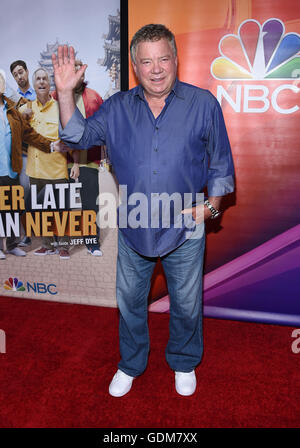 Hollywood, Californie, USA. 18 juillet, 2016. WILLIAM SHATNER arrive pour le "mieux vaut tard que jamais' Premiere Appuyez sur le dépistage à Universal Studios. Credit : Lisa O'Connor/ZUMA/Alamy Fil Live News Banque D'Images