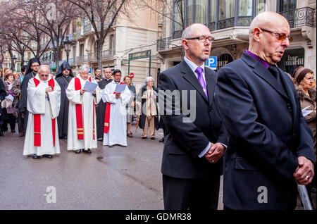 Représentation,Chemin de Croix, le Vendredi Saint, la semaine de Pâques, de l'église de Sant Ramón de Penyafort à l'église de la Mare de Déu dels Banque D'Images