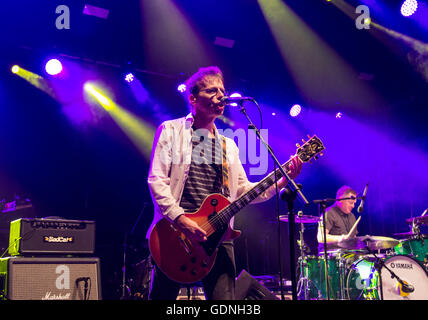 The Undertones en concert à Galway Arts Festival. Banque D'Images