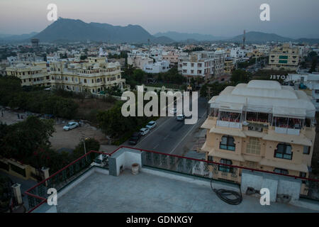 Eyriel ville vue d'Udaipur, Rajasthan, Inde Banque D'Images