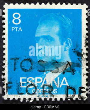 Espagne - circa 1976 : timbre imprimé en Espagne montre un portrait du roi Juan Carlos I d'Espagne sans inscription, avec empreinte f Banque D'Images