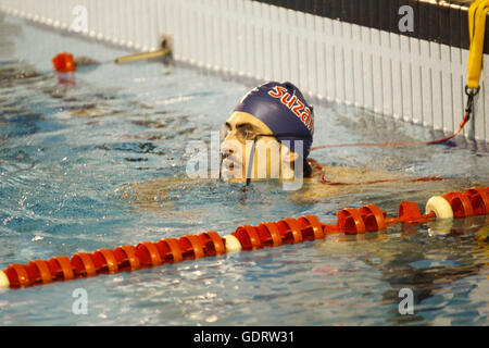 Le sport paralympique de natation athlètes qui représenteront le Brésil, la formation pour les Jeux Paralympiques de 2016 CTPB situé sur la route Imigrantes, Km 1,5 en S ?o Paulo le matin du mercredi (20). Talisson nageur photo Glock. Banque D'Images