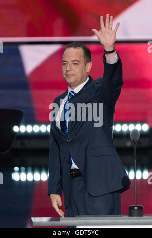 Cleveland, Ohio, USA. 21 juillet, 2016. Reince Priebus RNC Président s'adresse aux délégués lors de la dernière journée de la Convention nationale républicaine le 21 juillet 2016 à Cleveland, Ohio. Credit : Planetpix/Alamy Live News Banque D'Images