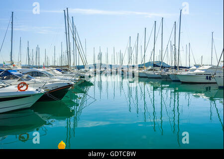 Port de plaisance de Punta Ala, Toscane, Italie, côte Maremme Banque D'Images