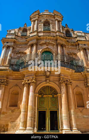 Italie Sicile Siracusa Via Mormina Penna -l'église San Giovanni Evangelista Banque D'Images