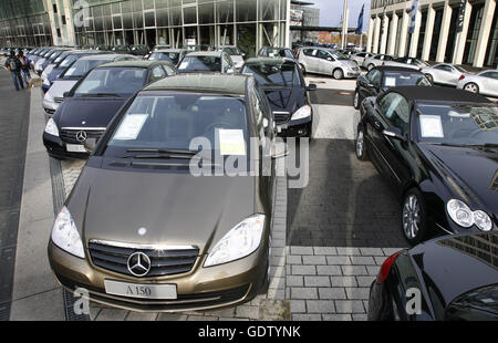 Concessionnaire Mercedes-Benz Banque D'Images