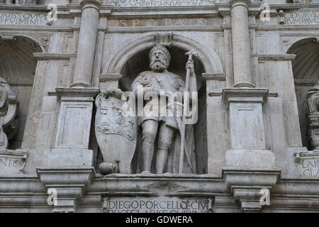 L'Espagne. Burgos. Passage de Saint Mary. 14e et 15e siècle. Détail. Deuxième comte de Castille Diego Rodriguez Porcelos (873-885) Banque D'Images