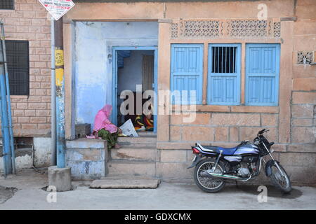 La vie de rue à Jodhpur, Rajasthan, India Banque D'Images