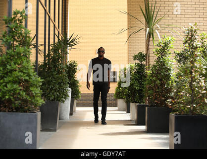 Usain Bolt pose en avant de sa conférence de presse à l'hôtel Grange Tower Bridge Hotel, Londres. Banque D'Images