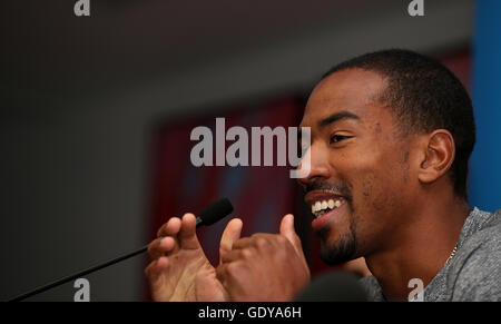 Christian Taylor parle lors de la conférence de presse au Grange Tower Bridge Hotel, Londres.APPUYEZ SUR ASSOCIATION photo.Date de la photo: Jeudi 21 juillet 2016.Voir PA Story Athletics London.Le crédit photo devrait se lire: Steven Paston/PA Wire. Banque D'Images