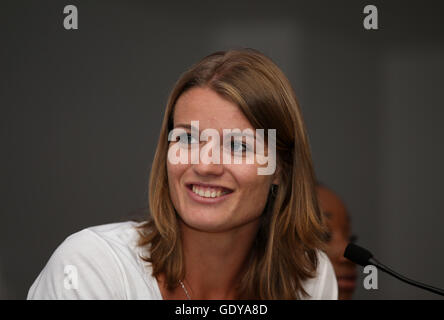 Dafne Schippers discussions au cours de la conférence de presse à l'hôtel Grange Tower Bridge Hotel, Londres. ASSOCIATION DE PRESSE Photo. Photo date : Jeudi 21 Juillet, 2016. Voir l'histoire de Londres. ATHLÉTISME PA Crédit photo doit se lire : Steven Paston/PA Wire. Banque D'Images